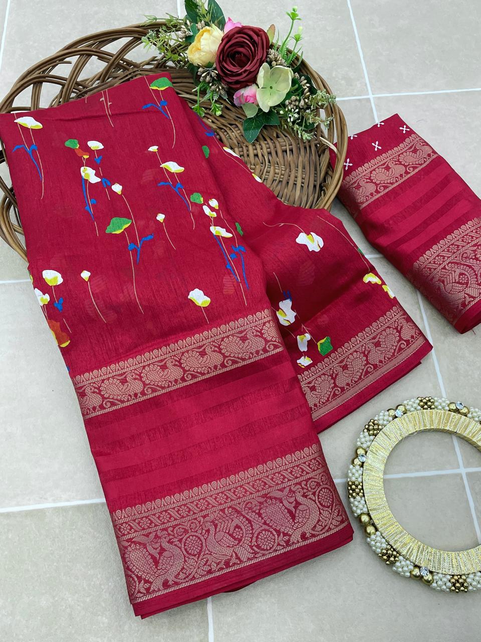 LC 111 Flower Print Pure Dola Silk Jacquard Border Designer Sarees Manufacturers
